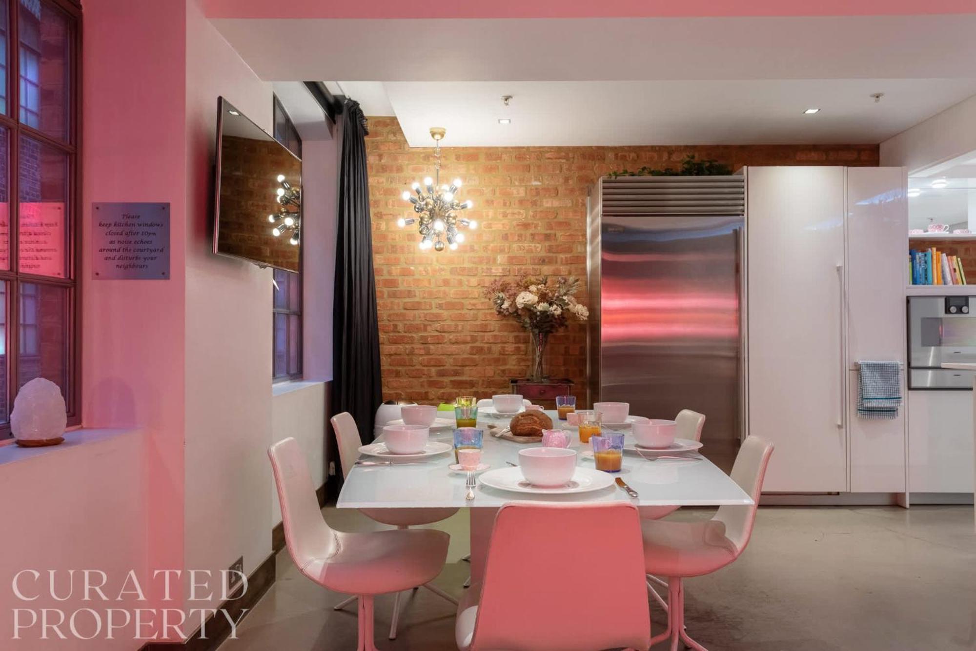 Amazingly Luxurious Loft Apartment, Soho - 3 Bedrooms, 2 Bath & Office Londres Exterior foto